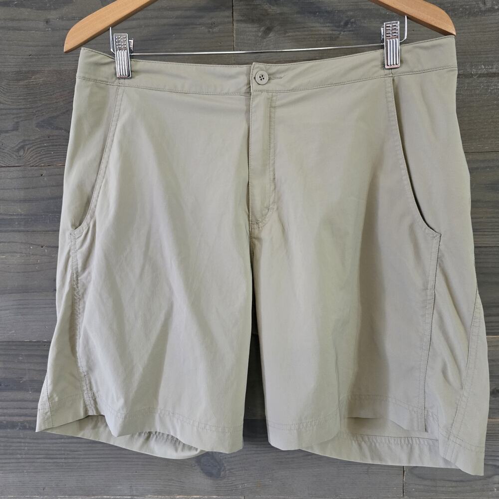 Royal Robbins Shorts Womens Size 14 Beige Bermuda Outdoors Hiking
